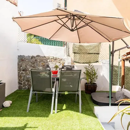 Garden Stays, With Bbq, Easy Parking Near Tejo, Fast Access To Alfama & Downtown *